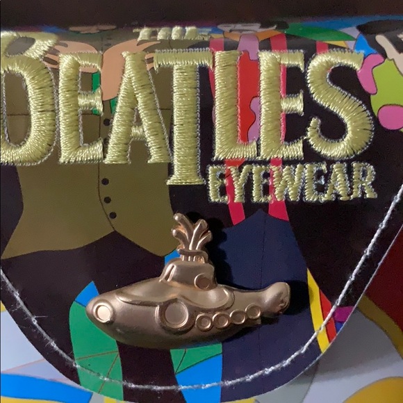 The Beatles Eyewear Yellow SubmarineColl Case - Picture 6 of 7